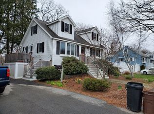15 Willis Rd, Peabody, MA 01960