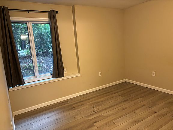 5th image of 15 Factory St #4