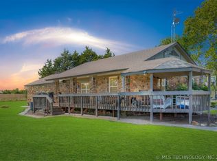 24032 Tiny Chapel Rd, Madill, OK 73446