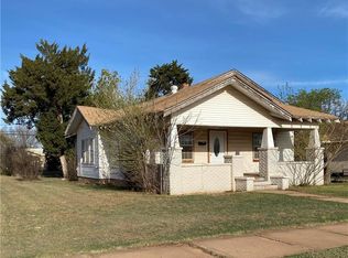 901 N Hudson St, Altus, OK 73521