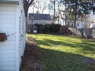 4th image of 14305 Bayes Ave