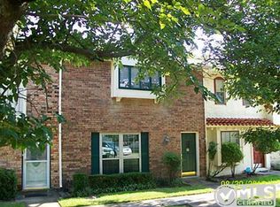 53 W Townhouse Ln, Grand Prairie, TX 75052