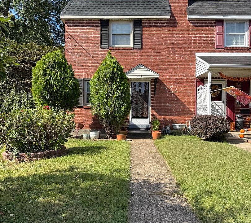 1st image of 236 Willard Dr