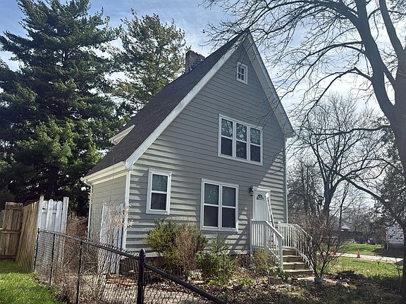 3rd image of 740 S Eureka Ave
