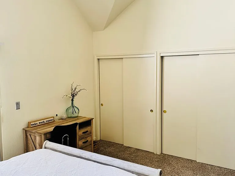 2890 Huntington Blvd #150 — Photo 31