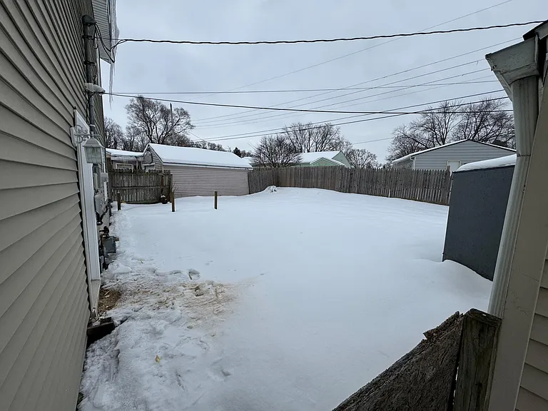 416 E Chippewa Ave — Photo 15