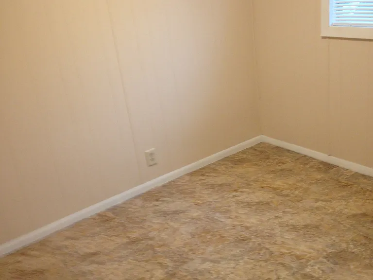 36120 Donna Ln #36120 — Photo 19