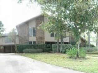 6715 Campden Dr, Spring, TX 77379