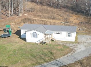 4534 Elk Creek Rd, Philippi, WV 26416