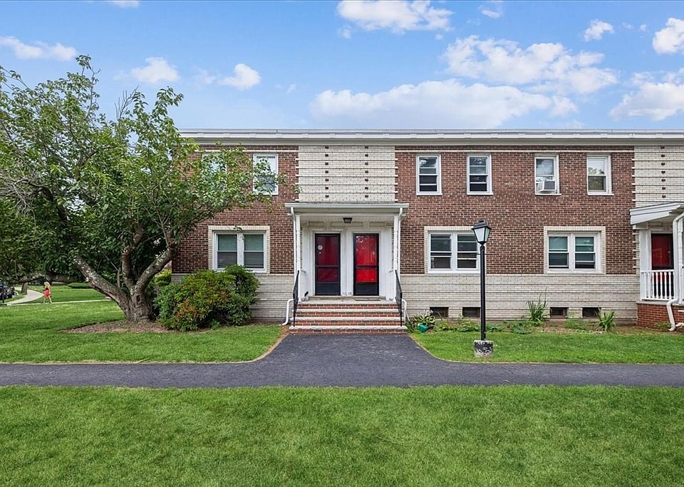 1st image of 48 Newman Rd #48