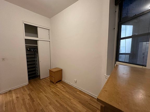 4th image of 311 E 90th St APT 1C