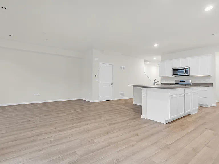5913 Hawkweed Dr — Photo 5