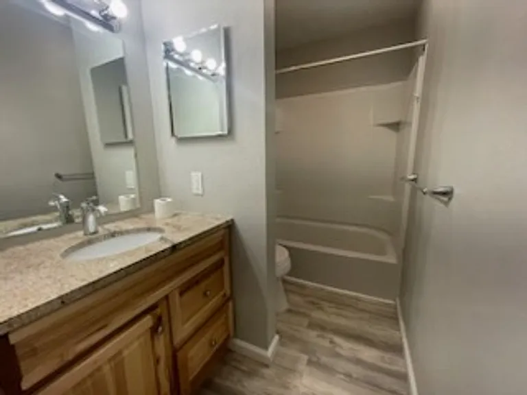 208 W Baseline Rd — Photo 12