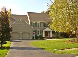 61 Simmons Ln, Severna Park, MD