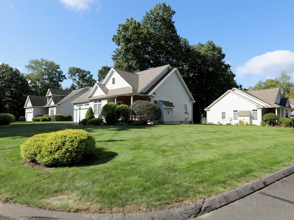 14 River Town Road, Windsor, CT 06095