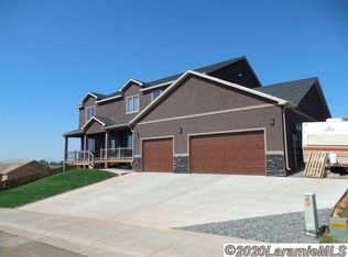 1676 Hayford Ave, Laramie, WY 82072