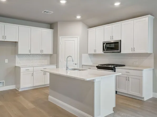 6621 Berry Bend Rd, Crowley, TX 76036