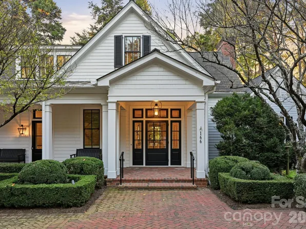 166 Iron Gate Cir, Mooresville, NC 28117