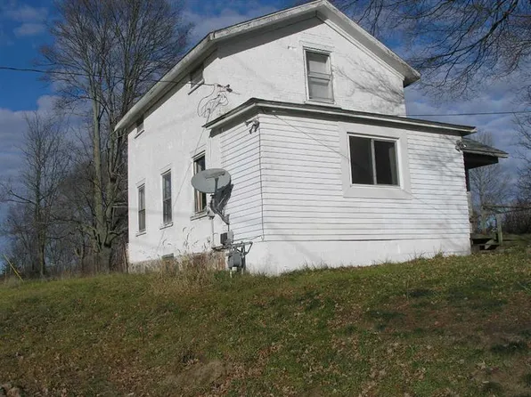 409 W Wheeler St, Three Rivers, MI 49093