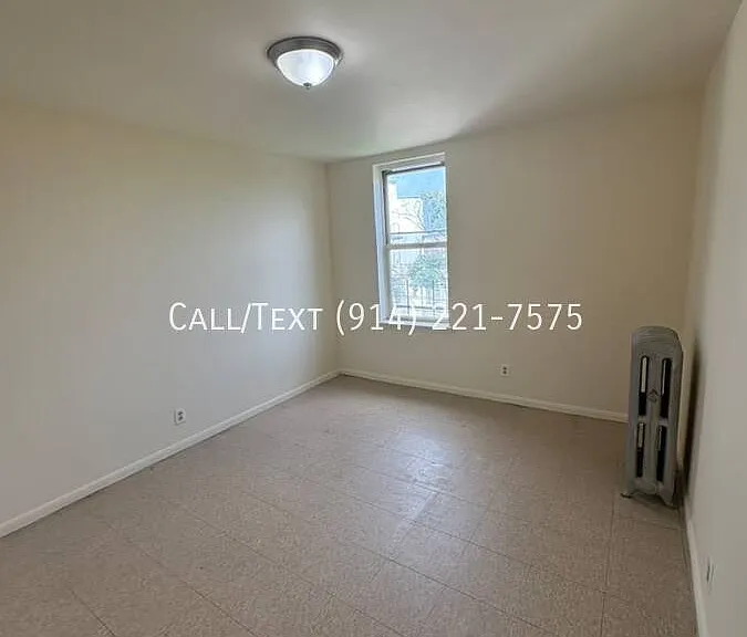 185 Valentine Ln #4W — Photo 1