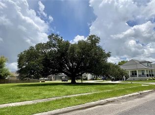 7205 Easy St, Arabi, LA 70032