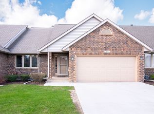 843 Croatian Ct, Sycamore, IL 60178