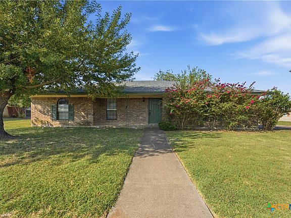 2nd image of 1017 Jackie Jo Ln