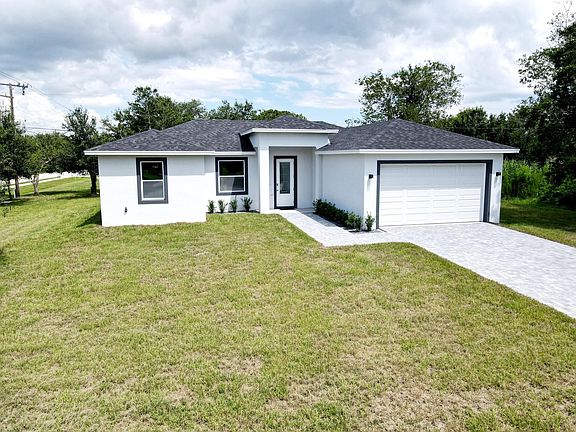 3rd image of 3572 NW 19th Avenue