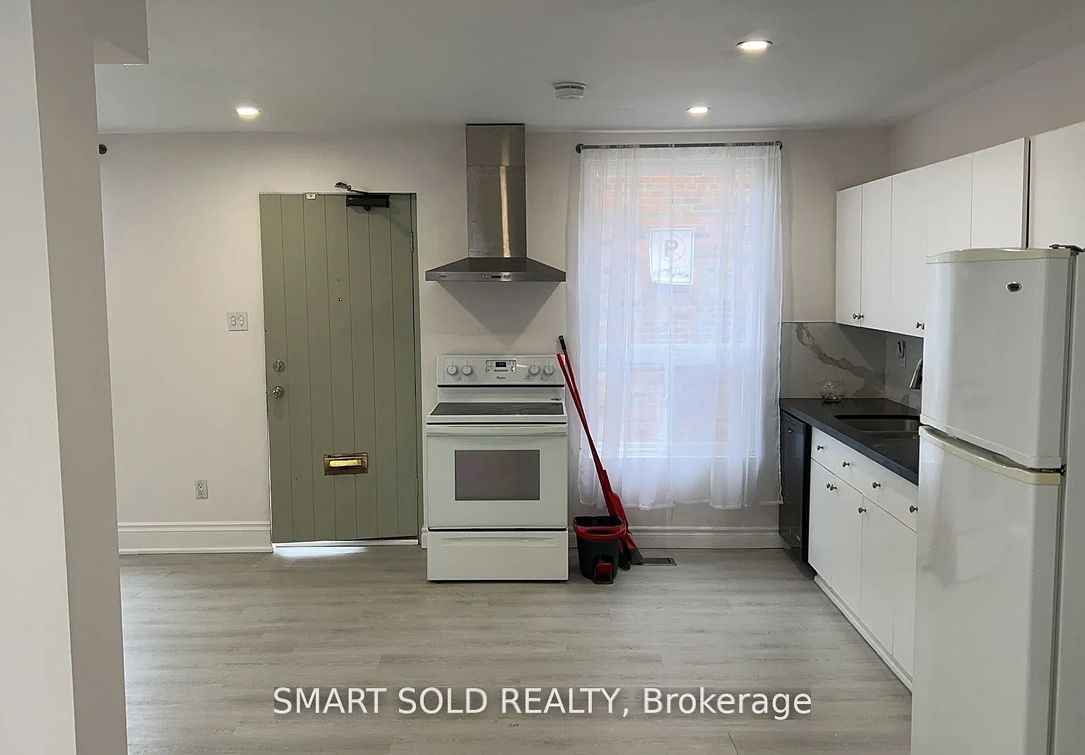 2 bed, $3,400 — Photo 3