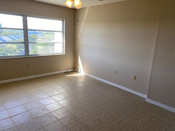5th image of 8950 Park Blvd APT 610