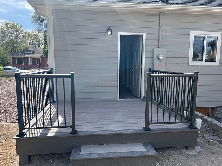 1518 Pine St — Photo 9