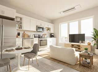 12-16 Essex St #1, Melrose, MA 02176