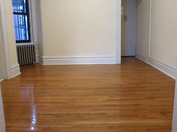 5th image of 230 E 78th St APT 17
