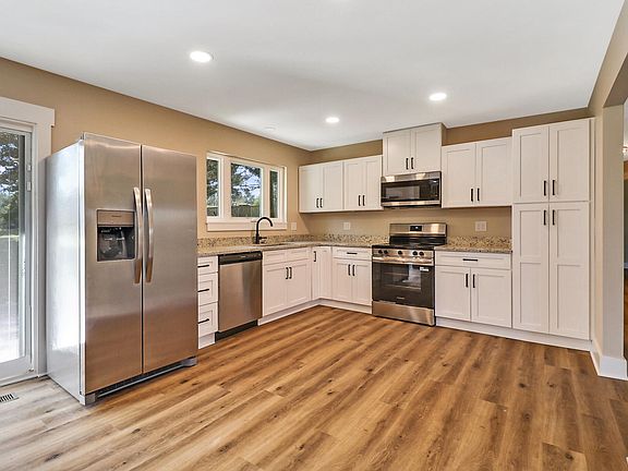 2nd image of 355 Timber Dr