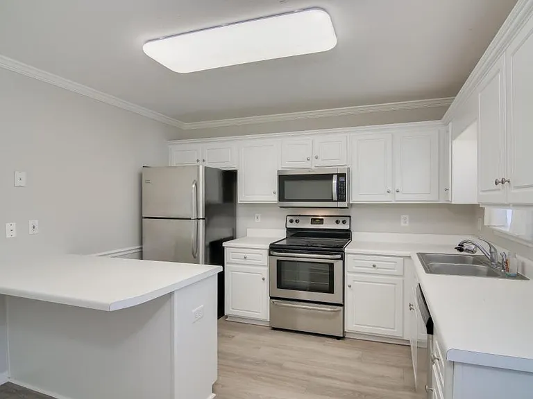 2525 Commons Trce — Photo 14