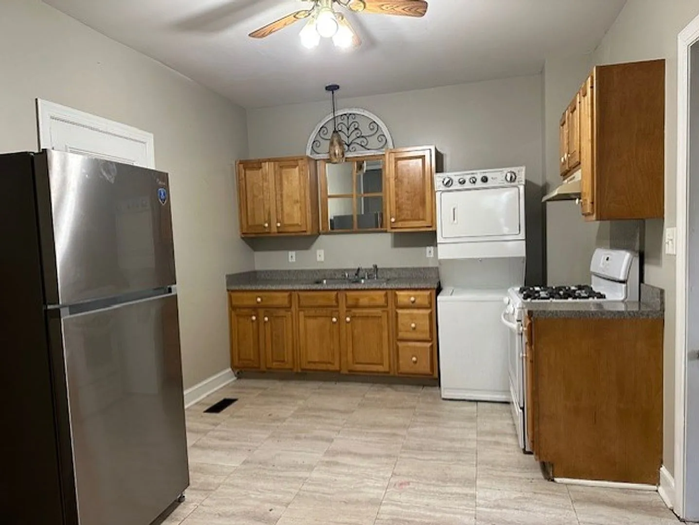 Charming 2 Bedroom 1 Bathroom Brick Row Home in Carlisle Historic District/Carlisle School Distri... — Photo 4