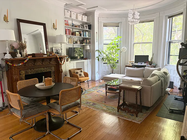 246 Marlborough St #5 — Photo 2