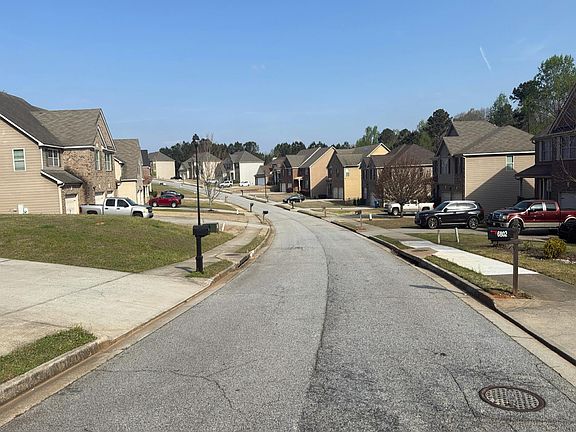 5th image of 6802 Potomac Pl