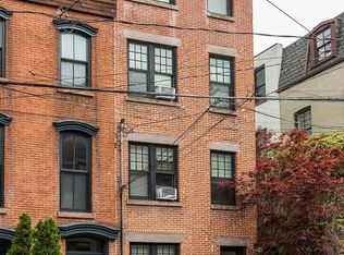 294 8th St, Jersey City, NJ 07302