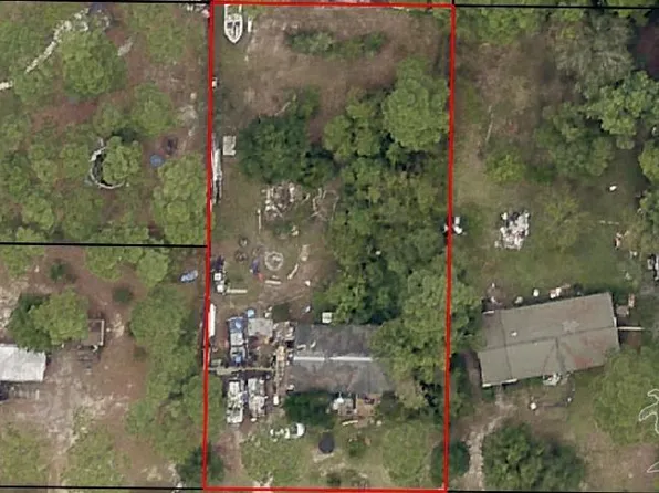 8132 Sierra St, Navarre, FL 32566