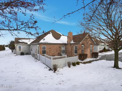 113 Stonegate Blvd, Bowling Green, OH, 43402