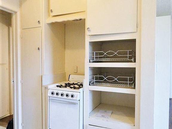 3rd image of 14108 Bellflower Blvd #6192894