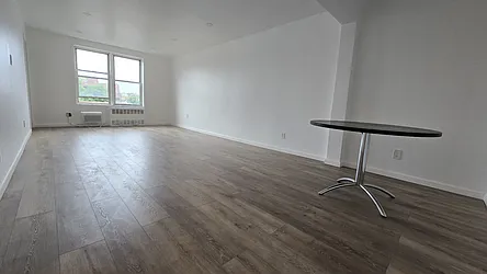 74-02 43rd Avenue, #4G