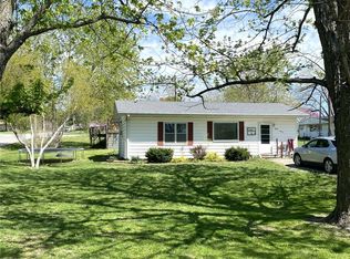 801 S Clay St, Gallatin, MO 64640