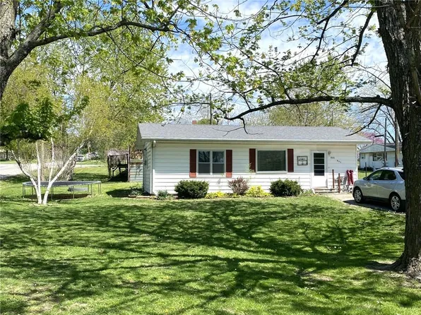 801 S Clay St, Gallatin, MO 64640