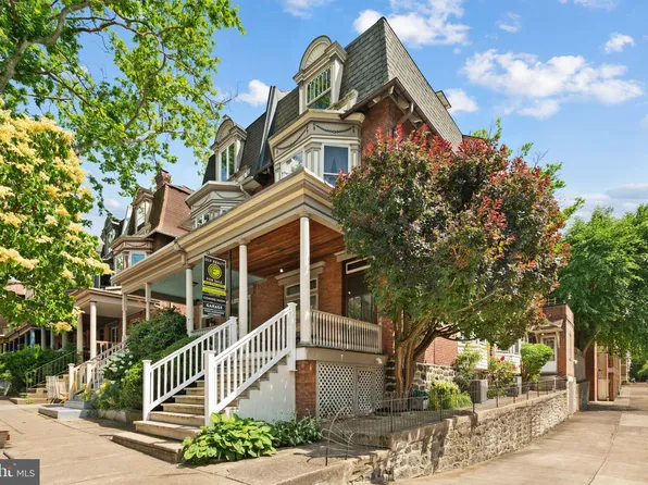 4534 Pine St, Philadelphia, PA 19143
