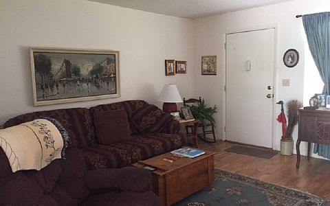 2nd image of 998 S Avon Estates Blvd