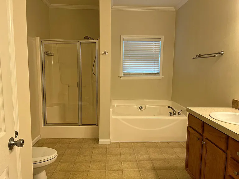106B Berkley St — Photo 18