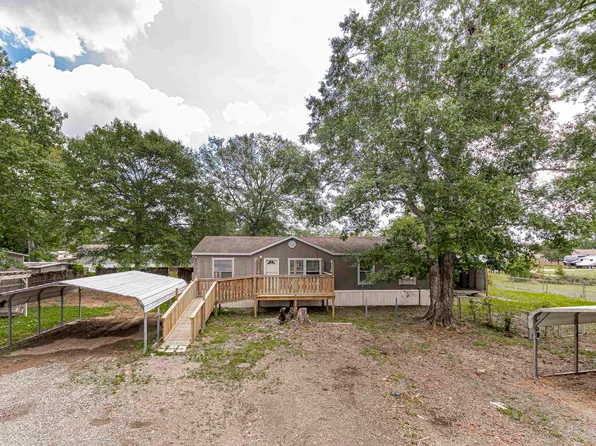 32716 Wonderland Dr, Denham Springs, LA 70706