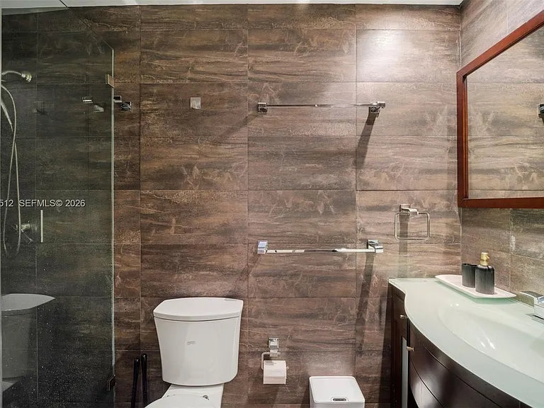 317 Poinciana Dr #807 — Photo 31